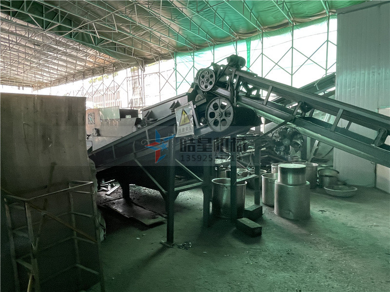 鋁合金破碎機設(shè)備取代方式處理，提高鋁合金破碎效率
